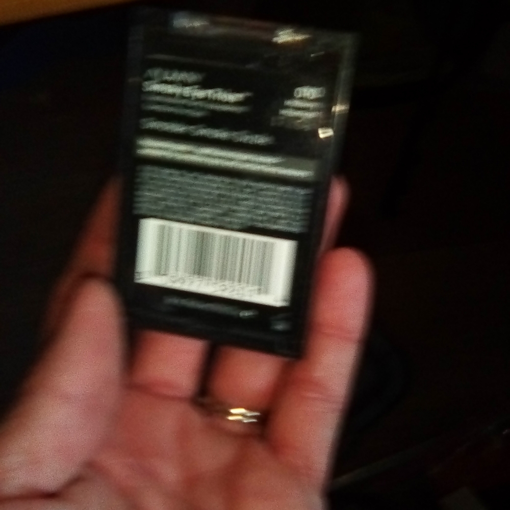 Almay eyeshadow - Picture 2 of 4